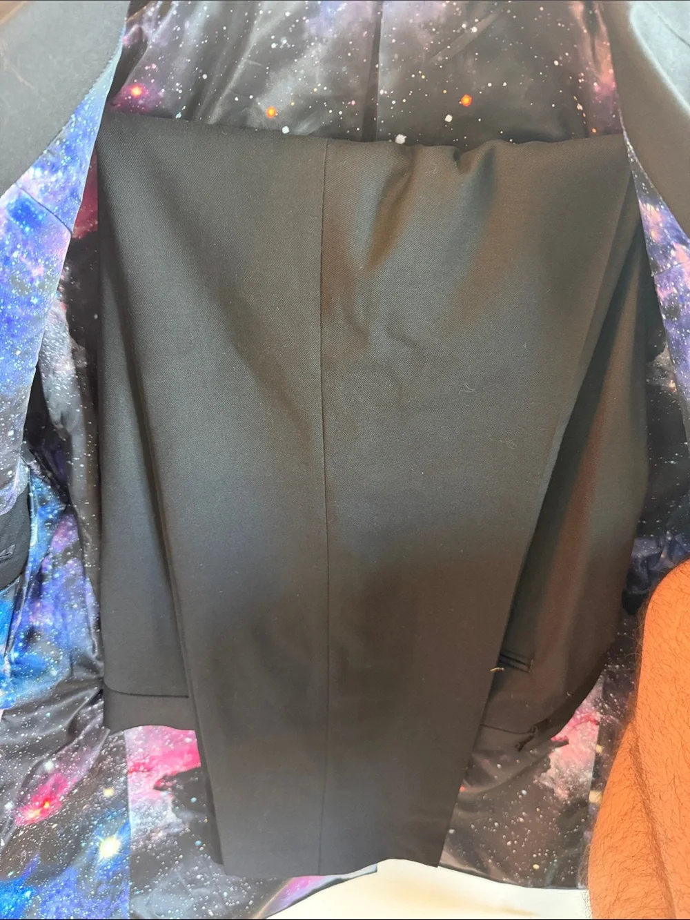 Black Men's Two-Button Sport Coat with Subtle Patterned Lining